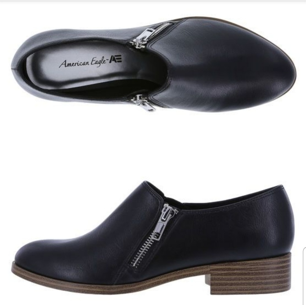 *BOGO 50% same category item - Casual Leather-Like
